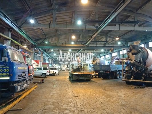 Сдам склад 2 500 м2, Ново-Никитинская ул, 3, Санкт-Петербург г