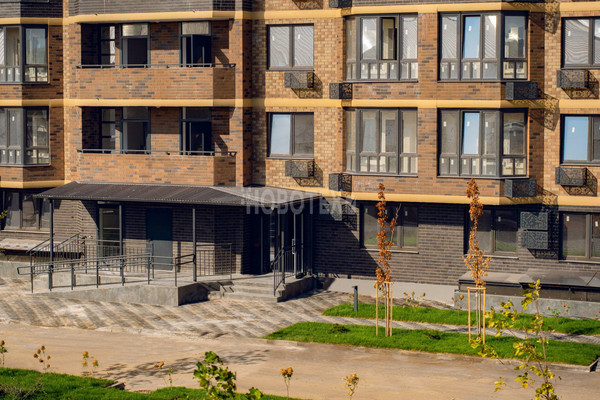 Продам однокомнатную (1-комн.) квартиру, Шовгенова ул, 1, Майкоп г