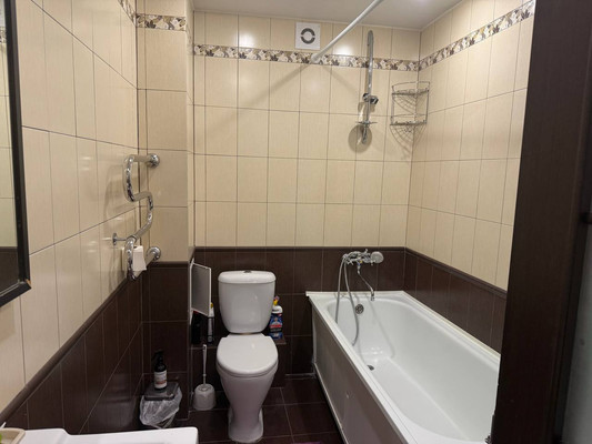 Продам однокомнатную (1-комн.) квартиру, Космонавтов ул, 6А, Казань г