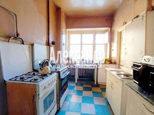 Продам трехкомнатную (3-комн.) квартиру, Ленина пр-кт, 20, Выборг г