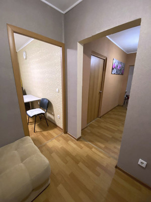 Продам двухкомнатную (2-комн.) квартиру, Западный Обход ул, 39/1к5, Краснодар г