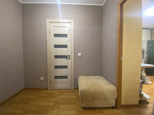 Продам двухкомнатную (2-комн.) квартиру, Западный Обход ул, 39/1к5, Краснодар г