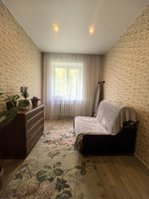 Продам трехкомнатную (3-комн.) квартиру, Большевистский пер, 2А, Дмитров г