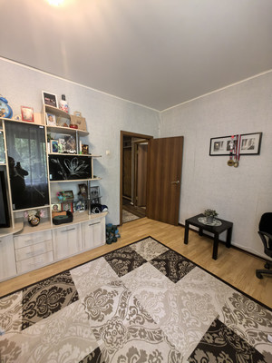 Продам трехкомнатную (3-комн.) квартиру, Большевистский пер, 2А, Дмитров г