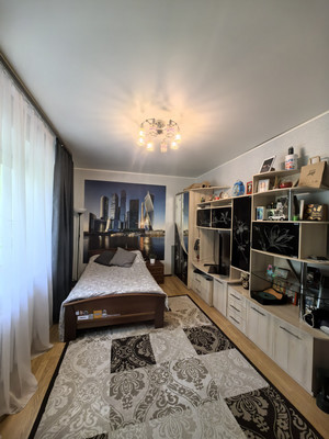 Продам трехкомнатную (3-комн.) квартиру, Большевистский пер, 2А, Дмитров г