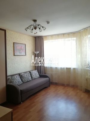 Продам однокомнатную (1-комн.) квартиру, Фёдора Абрамова ул, 8, Парголово п