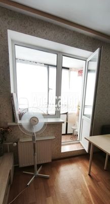 Продам однокомнатную (1-комн.) квартиру, Фёдора Абрамова ул, 8, Парголово п