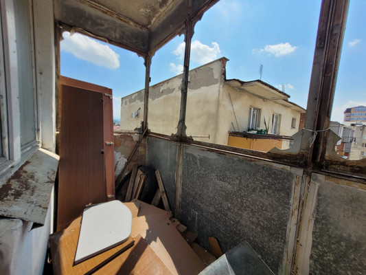 Продам трехкомнатную (3-комн.) квартиру, Фрунзе ул, 9к3, Баксан г