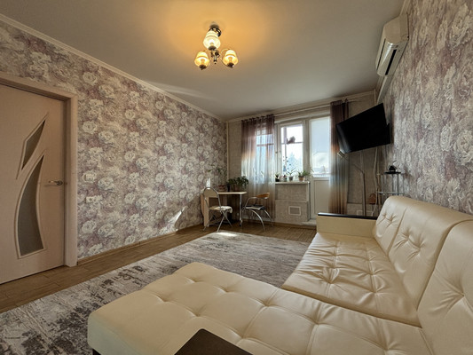 Продам однокомнатную (1-комн.) квартиру, Гурьевский проезд, 29к1, Москва г