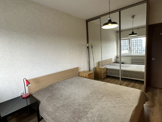 Продам двухкомнатную (2-комн.) квартиру, Дмитровка Б. ул, 2, Москва г