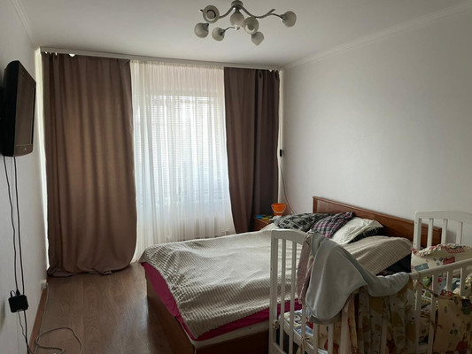 Продам трехкомнатную (3-комн.) квартиру, Строителей пр-кт, 41, Волгодонск г