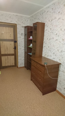 Продам комнату в 6-комн. квартире, Ударников пр-кт, 36к1, Санкт-Петербург г
