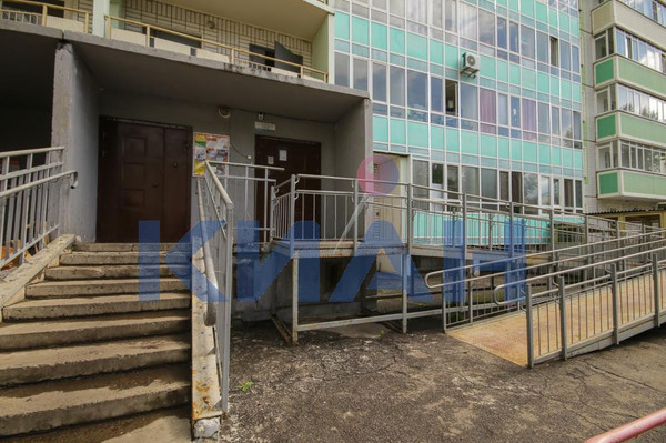 Продам однокомнатную (1-комн.) квартиру, Калинина ул, 15, Красноярск г