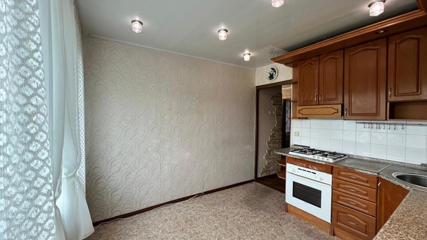 Продам трехкомнатную (3-комн.) квартиру, Лядова ул, 22, Пенза г