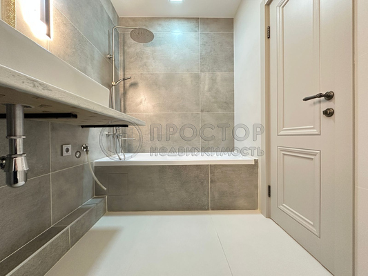 Продам трехкомнатную (3-комн.) квартиру, Нахимовский пр-кт, 31к3, Москва г