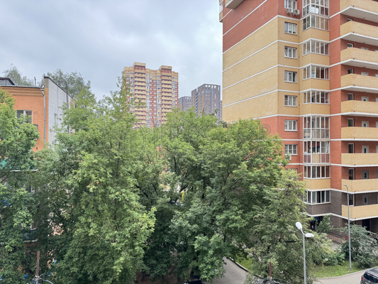Продам двухкомнатную (2-комн.) квартиру, Кирова ул, 9к5, Люберцы г