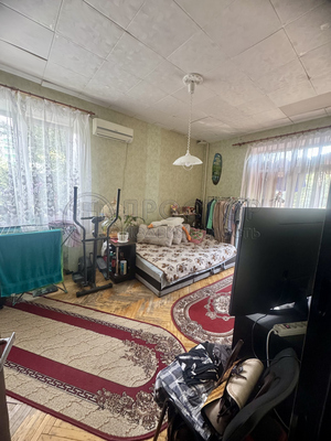 Продам комнату в 3-комн. квартире, Нагорная ул, 24к9, Москва г