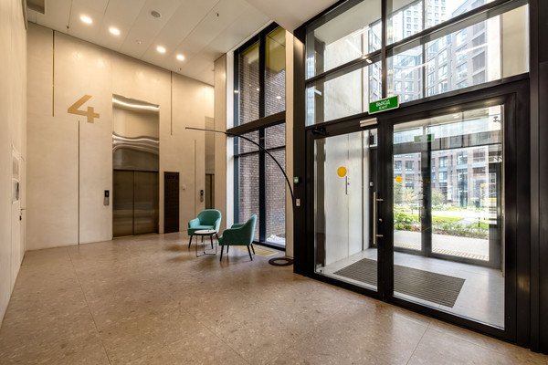 Продам трехкомнатную (3-комн.) квартиру, Годовикова ул, 11к4, Москва г