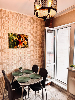 Продам двухкомнатную (2-комн.) квартиру, академика Северина (Мирный мкр.) ул, 7к1, Мирный п