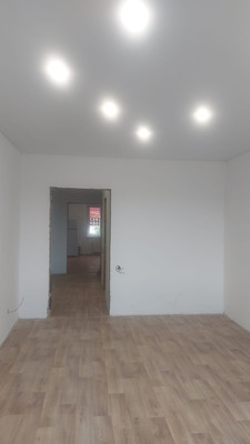 Продам двухкомнатную (2-комн.) квартиру, Топкинская ул, 77/3, Иркутск г