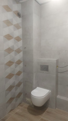 Продам двухкомнатную (2-комн.) квартиру, Топкинская ул, 77/3, Иркутск г