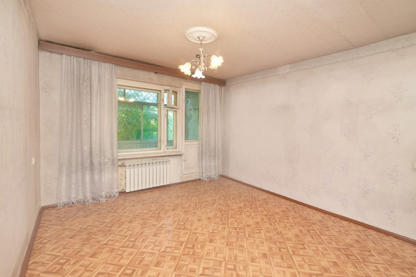 Продам трехкомнатную (3-комн.) квартиру, Партизанская ул, 101, Иркутск г