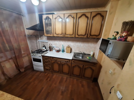 Продам трехкомнатную (3-комн.) квартиру, Первомайская ул, 1, Подольск г