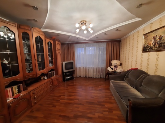 Продам трехкомнатную (3-комн.) квартиру, Первомайская ул, 1, Подольск г