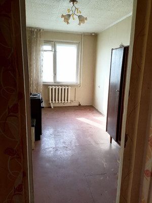 Продам трехкомнатную (3-комн.) квартиру, Рябикова б-р, 32А, Иркутск г
