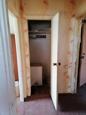 Продам трехкомнатную (3-комн.) квартиру, Рябикова б-р, 32А, Иркутск г