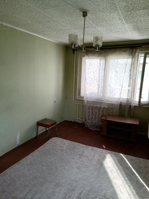 Продам трехкомнатную (3-комн.) квартиру, Рябикова б-р, 32А, Иркутск г