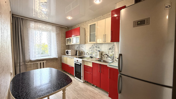 Продам трехкомнатную (3-комн.) квартиру, Мичурина ул, 20, Иркутск г
