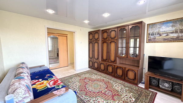 Продам трехкомнатную (3-комн.) квартиру, Мичурина ул, 20, Иркутск г