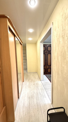 Продам трехкомнатную (3-комн.) квартиру, Мичурина ул, 20, Иркутск г