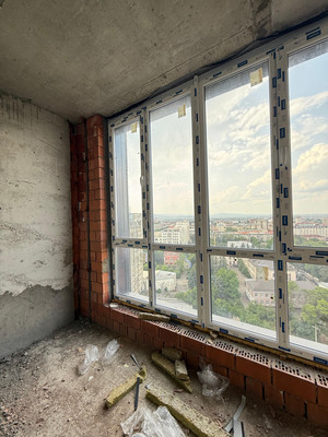 Продам трехкомнатную (3-комн.) квартиру, Лермонтова ул, 1, Нальчик г