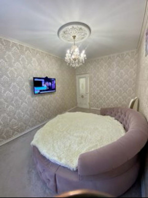 Продам однокомнатную (1-комн.) квартиру, Литературный (Пригород Лесное мкр.) б-р, 8, Мисайлово д