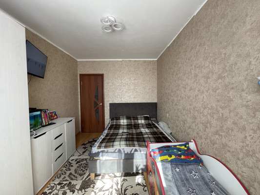 Продам двухкомнатную (2-комн.) квартиру, Маловский Сад ул, 9, Переславль-Залесский г