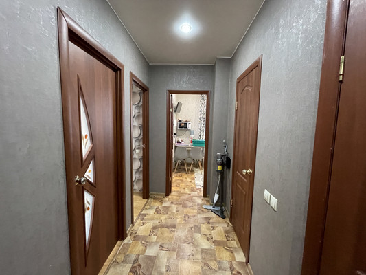 Продам двухкомнатную (2-комн.) квартиру, Маловский Сад ул, 9, Переславль-Залесский г