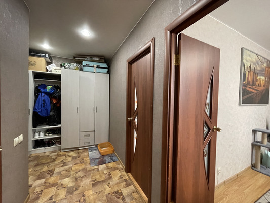 Продам двухкомнатную (2-комн.) квартиру, Маловский Сад ул, 9, Переславль-Залесский г