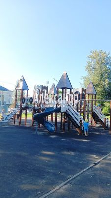Продам многокомнатную квартиру, Садовый пер, 4, Рощино гп