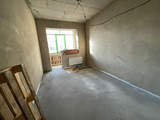 Продам трехкомнатную (3-комн.) квартиру, Солнечная ул, 125, Нальчик г