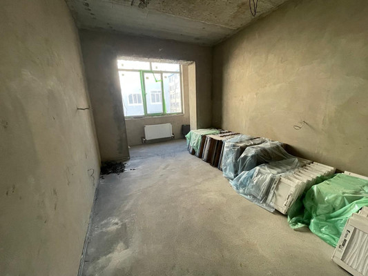 Продам трехкомнатную (3-комн.) квартиру, Солнечная ул, 125, Нальчик г