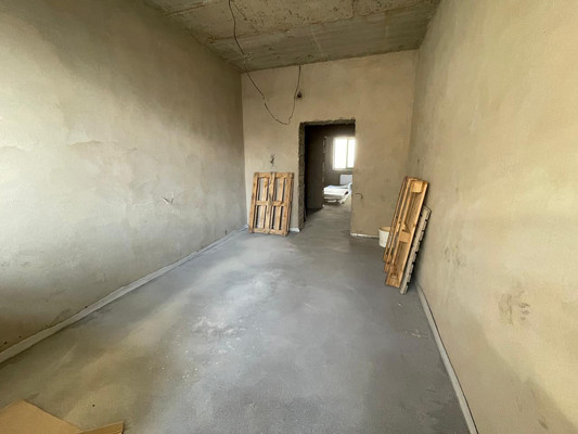 Продам трехкомнатную (3-комн.) квартиру, Солнечная ул, 125, Нальчик г