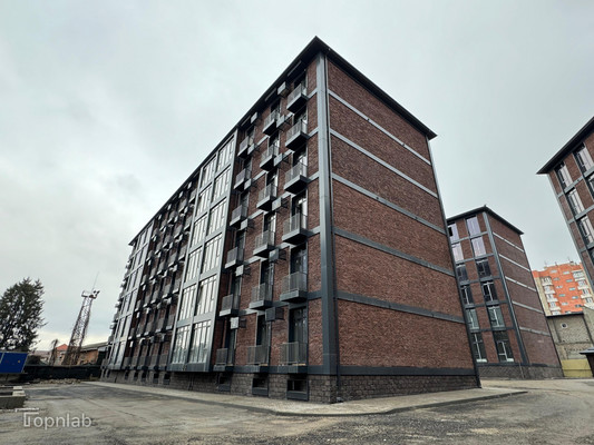 Продам трехкомнатную (3-комн.) квартиру, Тарчокова ул, 125А, Нальчик г