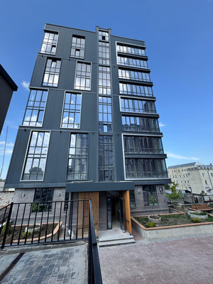 Продам трехкомнатную (3-комн.) квартиру, Горького ул, 29, Нальчик г