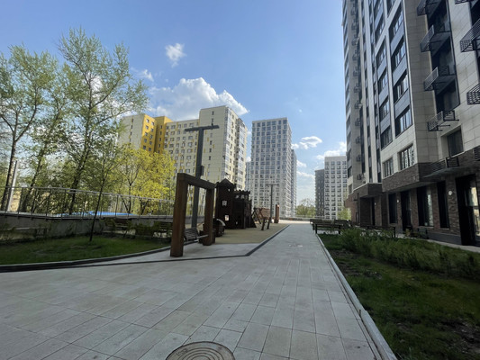 Продам трехкомнатную (3-комн.) квартиру, Гродненская ул, 9, Москва г