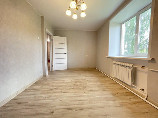 Продам двухкомнатную (2-комн.) квартиру, 40 лет ВЛКСМ ул, 21, Переславль-Залесский г