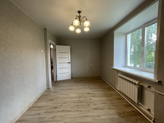 Продам двухкомнатную (2-комн.) квартиру, 40 лет ВЛКСМ ул, 21, Переславль-Залесский г