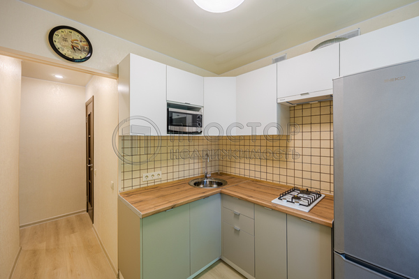 Продам двухкомнатную (2-комн.) квартиру, 1-я Хуторская ул, 8к1, Москва г