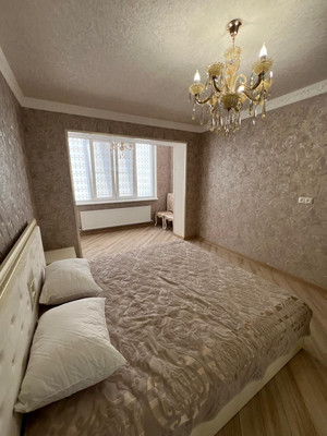 Продам трехкомнатную (3-комн.) квартиру, Байсултанова ул, 35кА, Нальчик г